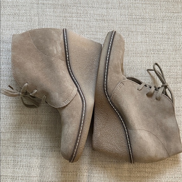 J Crew Macalister Buttery Soft Suede Lace Up Wedge Heels Made in Italy - Picture 6 of 13